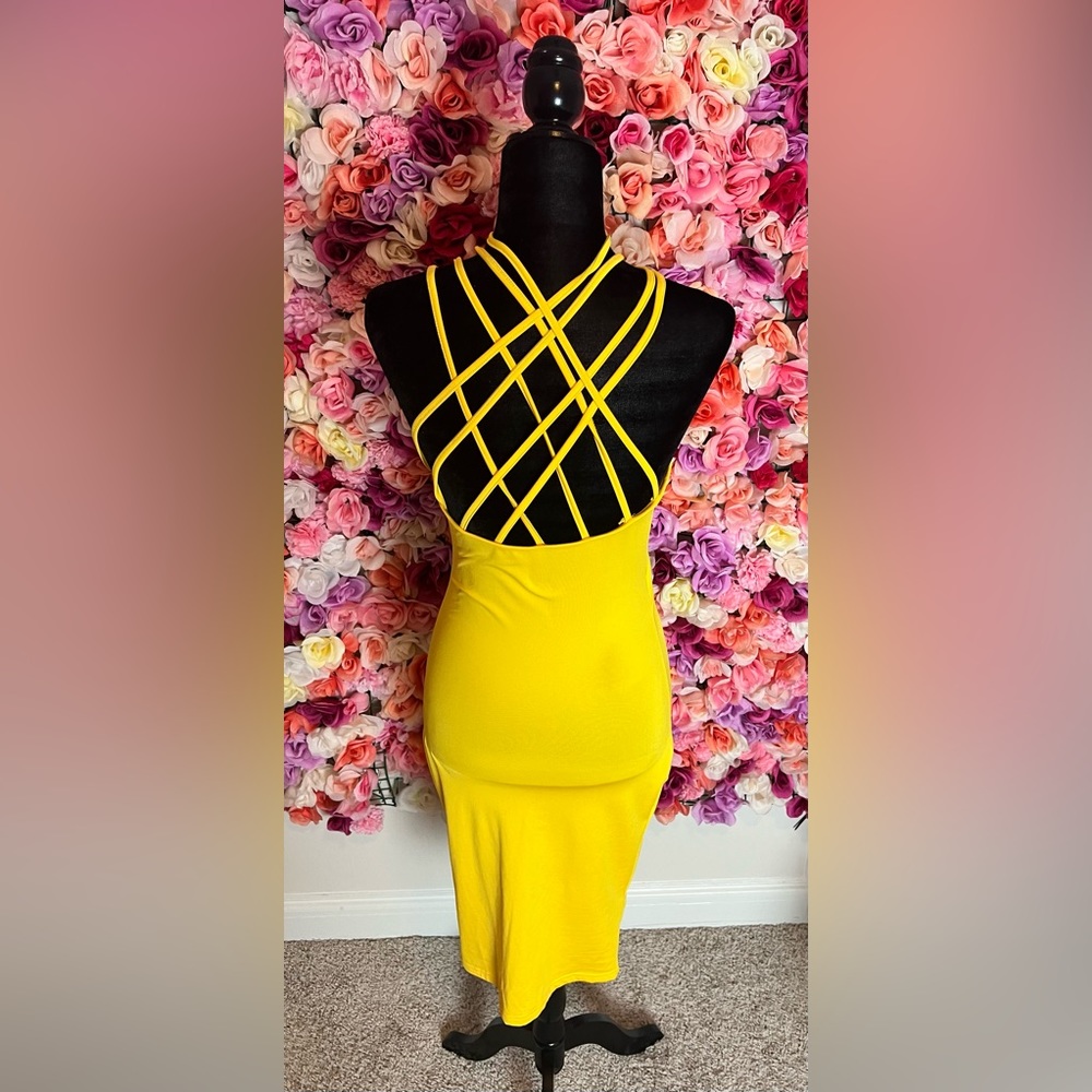 Beautiful Bright Yellow Strap Dress - Picture 2 of 4